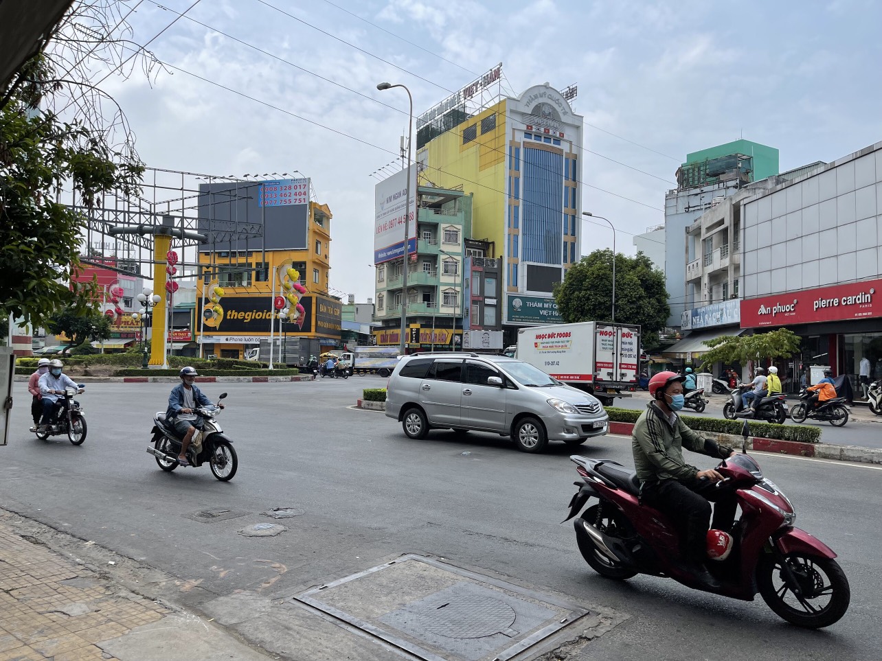 MẶT TIỀN DT LỚN HIẾM CÓ (10m x 45m – NH 20m) GIÁP LÊ ĐẠI HÀNH – CƠ HỘI ĐẦU TƯ LỚN – Giá 139 tỷ (MT 1178)