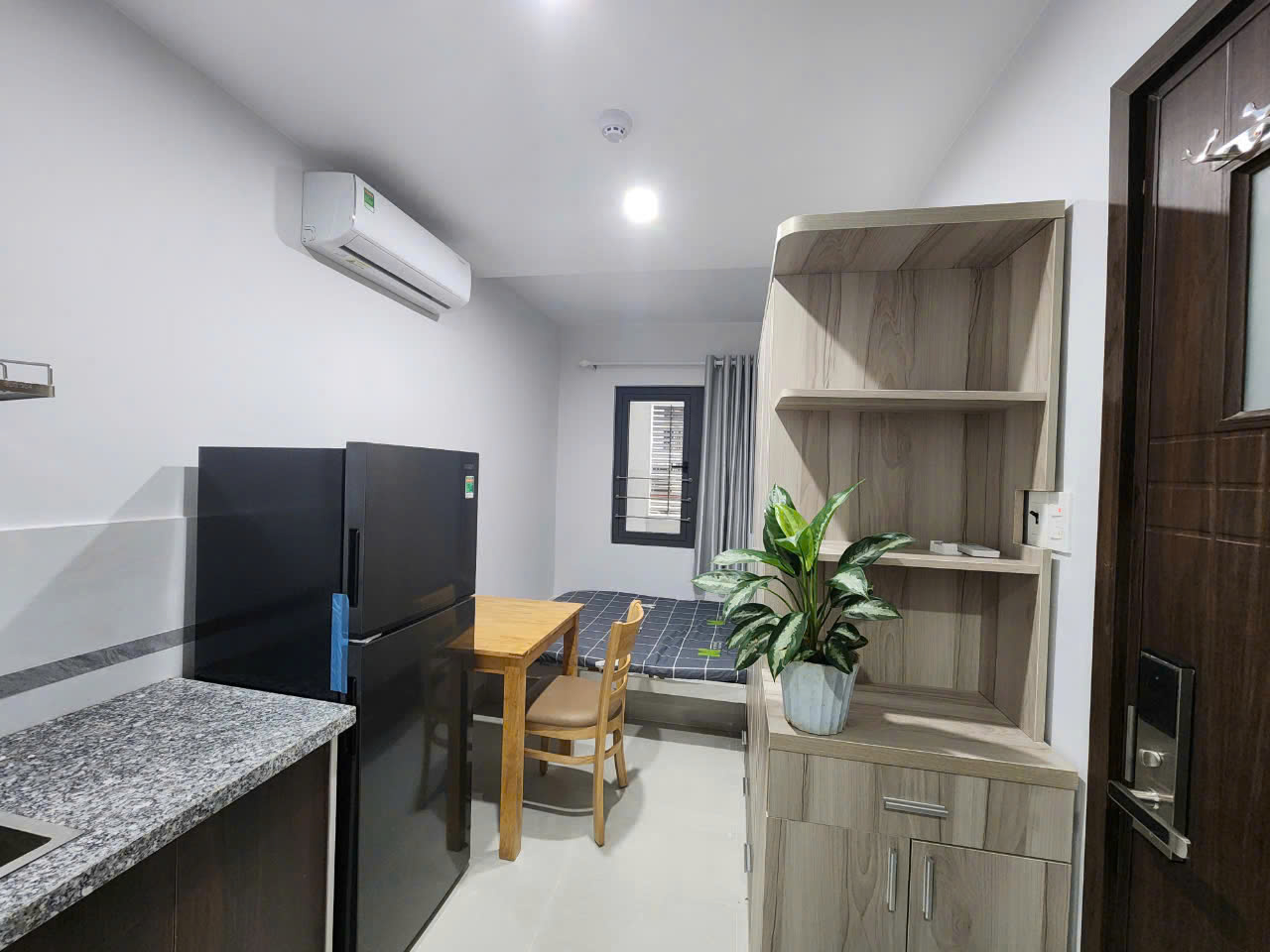 12.8 Tỷ ! CĂN HỘ DỊCH VỤ (12 Phòng_114m²) - Gần Ngã Tư LÃNH BINH THĂNG_TÔN THẤT HIỆP, Q11 (MT 3015)