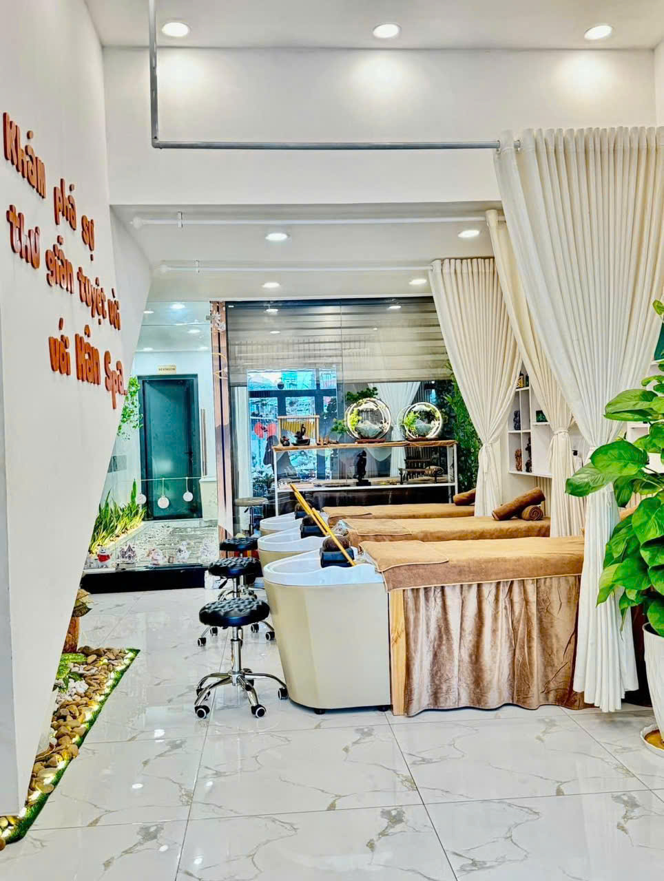 13.6 Tỷ ! NHÀ ĐẸP MTNB TÔ HIỆU, Tân Phú – DT (4.5x21m) – Thuận Lợi KD Đa ngành nghề (MT 3085)