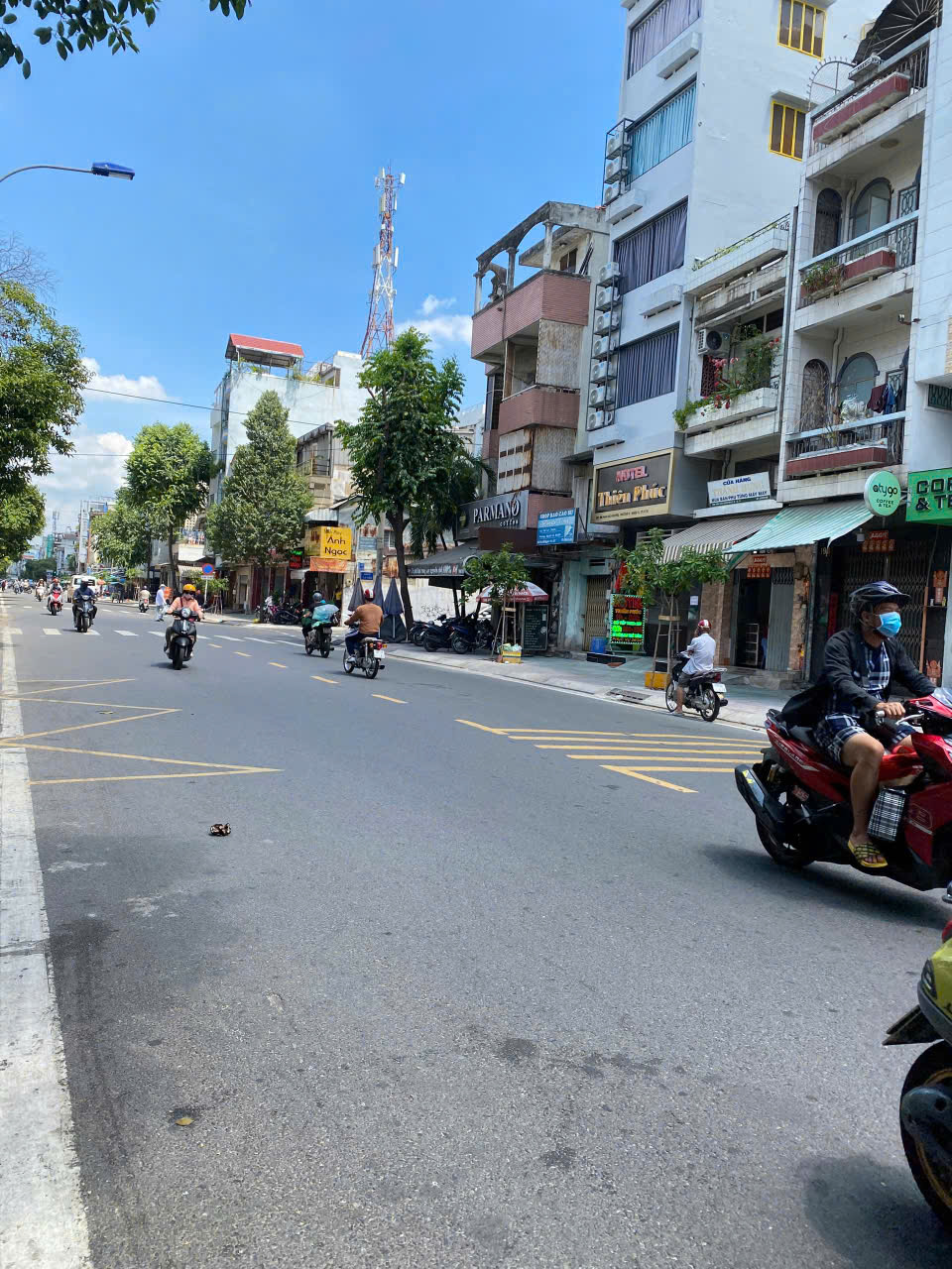12 TỶ ! MTKD ĐƯỜNG NHỰA 20M_Ngay Khu KD SẦM UẤT Gần MINH PHỤNG_CẦU VƯỢT CÂY GÕ (MT 3109)