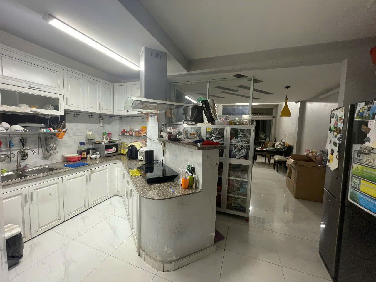 10.2 TỶ ! NHÀ ĐẸP 3 TẦNG_VUÔNG VỨC Gần Ngã Tư LÃNH BINH THĂNG_CX BÌNH THỚI Quận 11 (MT 3110)