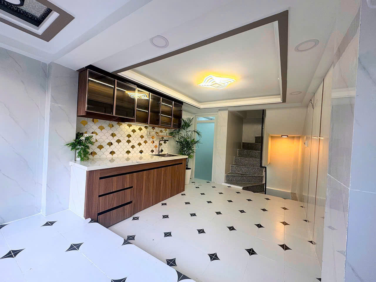 6 TỶ ! SỞ HỮU NGAY NHÀ XINH – MTKD SẦM UẤT KINH DƯƠNG VƯƠNG Quận 6 (MT 3145)