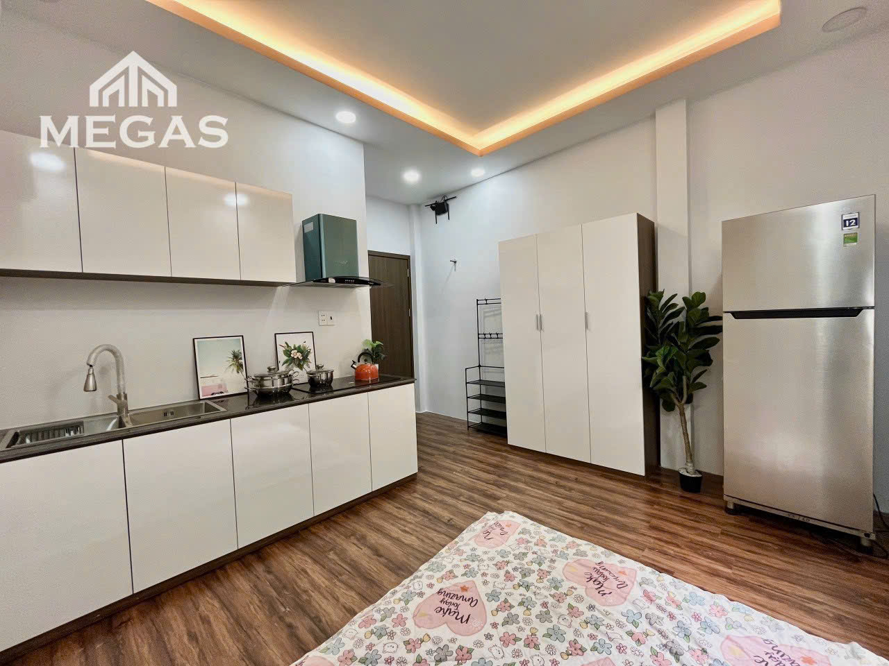 4.85 TỶ ! CHDV ĐẸP 3 TẦNG QUẬN 6 – ĐANG KINH DOANH CHDV (22Tr/THÁNG) – CÁCH MT CHỈ 40M (MT 3151)