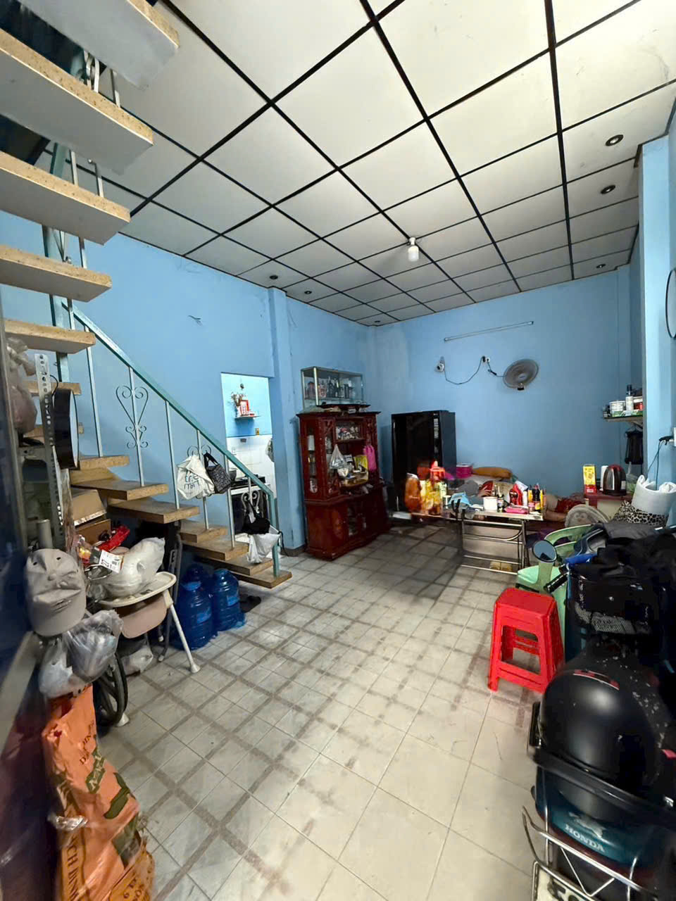 3.6 TỶ ! NHÀ 2 TẦNG_MTNB 6M HỒNG BÀNG, Q.11_DT (37m²)_XE TẢI ĐỖ CỬA (MT 3184)