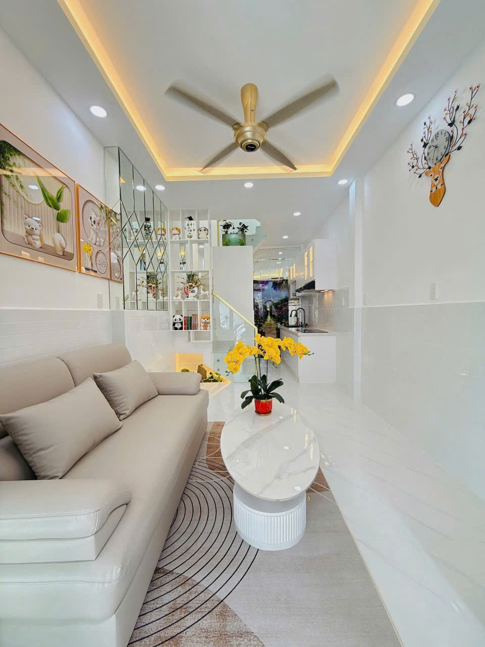 3.65 TỶ ! NHÀ NHỎ XINH 3 TẦNG_ Gần CHỢ VẢI, Tân Phú_DT (3x7m, Không Lộ Giới) (MT 3188)