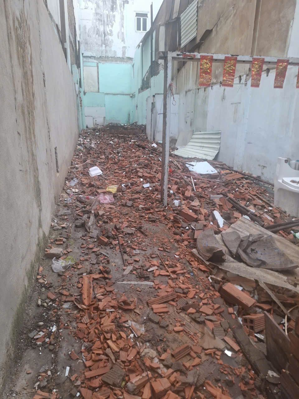  8.9 TỶ ! MTNB 8M Gần KHUÔNG VIỆT_HOÀ BÌNH, Tân Phú – DT (4x24m_96m²) (MT 3198)